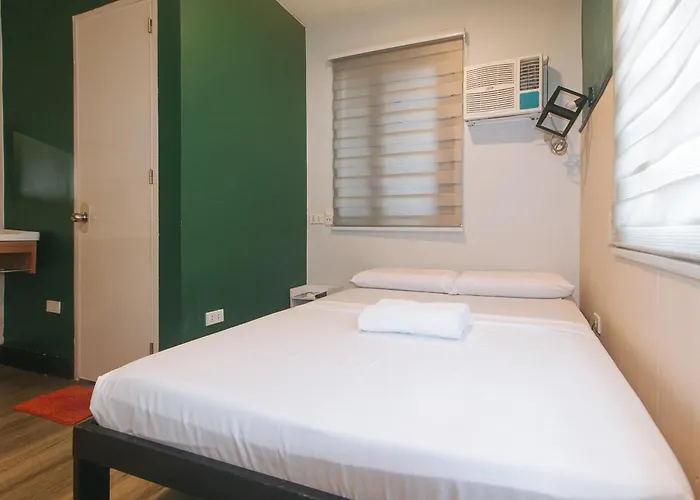 Hotel Maine Residences Leveriza By Reddoorz