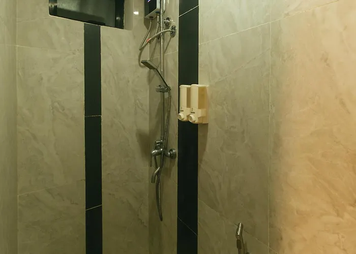 Hotel Maine Residences Leveriza By Reddoorz Manila